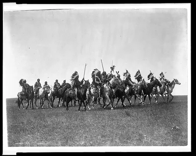 Brulé war party, 1907