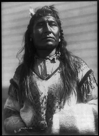 New Chest--Piegan, 1910