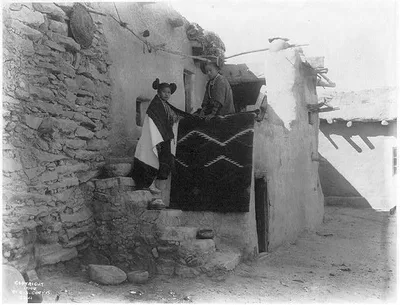 Tewa girls, Arizona, 1900