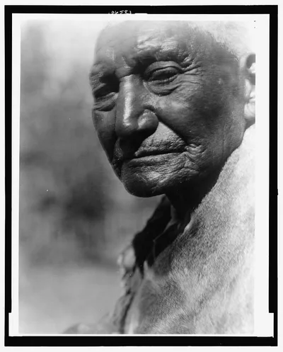 An aged  Paviotso of Pyramid Lake, 1924