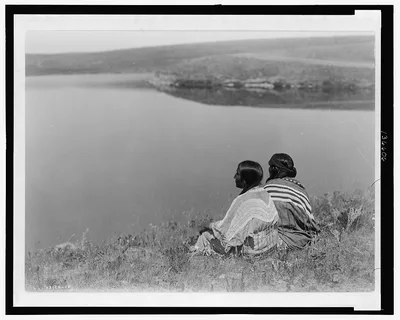 An idle hour, Piegan, 1910