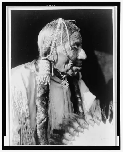 Esipėrmi--Comanche, 1927