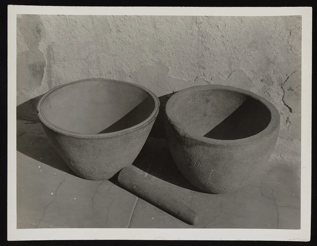 Sandstone vessels from Santa Catalina Island, California, Santa Catalina Island, 1900