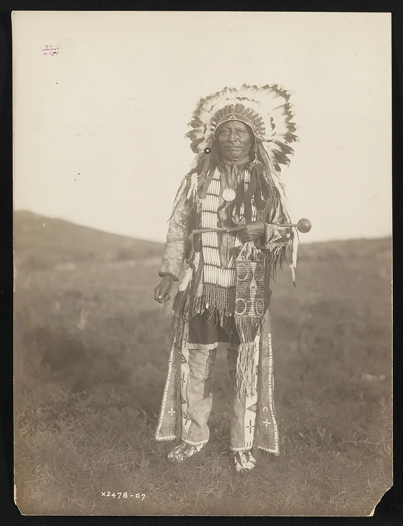 High Hawk, 1907