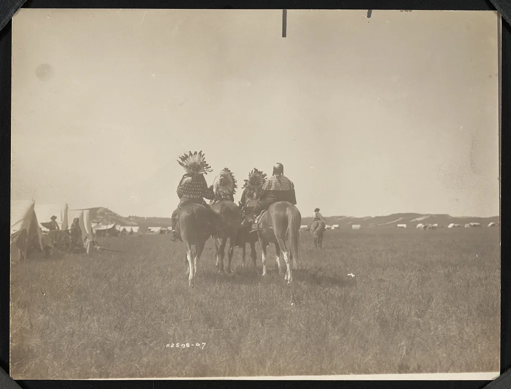 Ogalala women, 1907