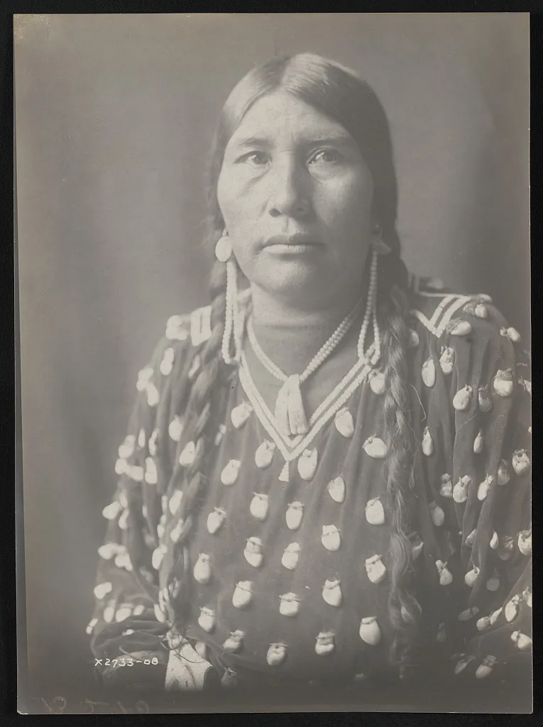 Her Horse Kills, 1908