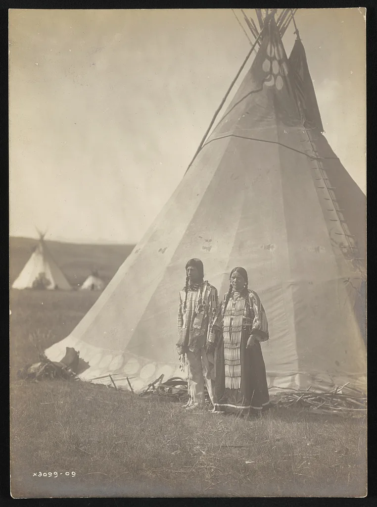 Aims Back, 1910