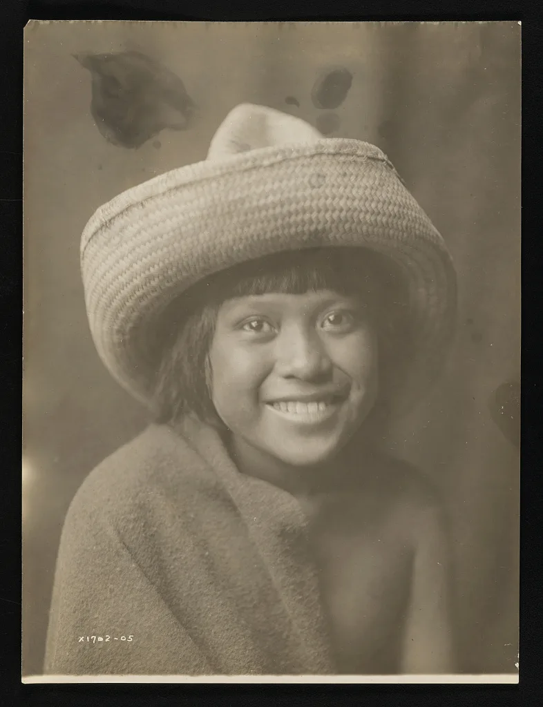 Okuwa Tsire (A) - San Ildefonso, New Mexico, San Ildefonso Pueblo, 1905