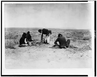 Preparing the sweat, 1905