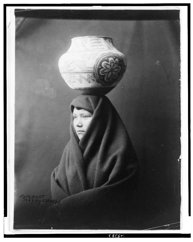 [En Al Leih], 1903