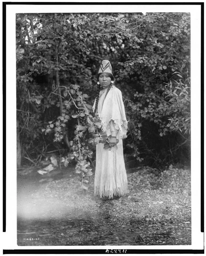 A fair maiden, Washington, 1905