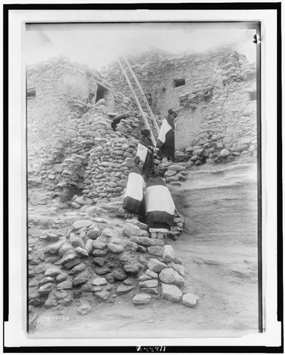 Cliff perched homes--Hopi, 1906