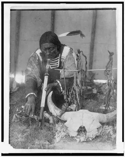 Saliva, Great Plains, 1907