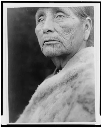 Hupa woman, 1923