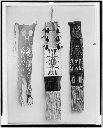 Pipe bags, 1908