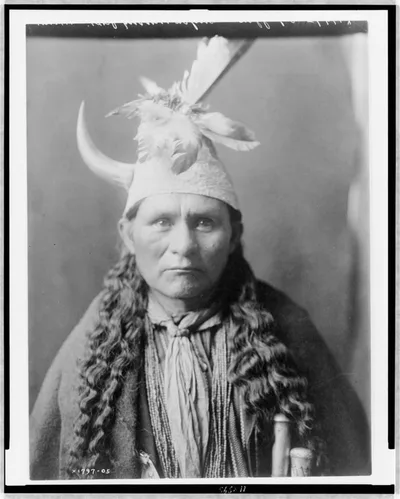 Oyegi-a ye ("Frost Moving"), Santa Clara Governor, 1905